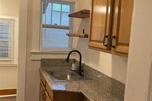 308 Grove St N, Saint Petersburg, FL 33701 - Photo 13