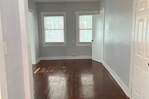 308 Grove St N, Saint Petersburg, FL 33701 - Photo 5