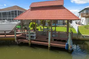 7711 Hatteras Dr, Hudson, FL 34667 - Photo 5