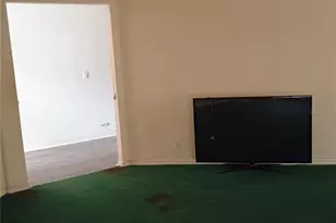 8977 Lake Dr, New Port Richey, FL 34654 - Photo 11