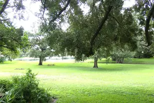 8140 San Felipe Ct, Port Richey, FL 34668 - Photo 7