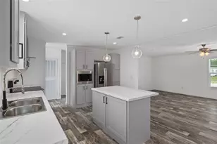 16092 Naples St, Brooksville, FL 34604 - Photo 11