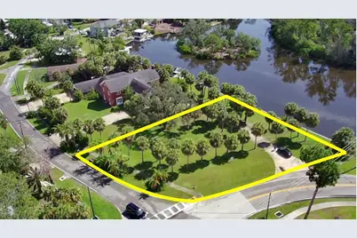 Park Avenue, Tarpon Springs, FL 34689 - Photo 3