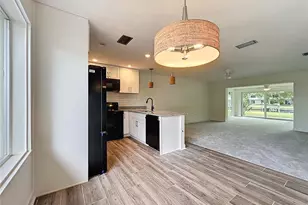 11293 W Bayshore Dr, Crystal River, FL 34429 - Photo 7