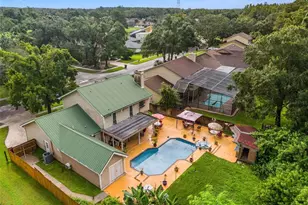 16502 E Course Dr, Tampa, FL 33624 - Photo 77