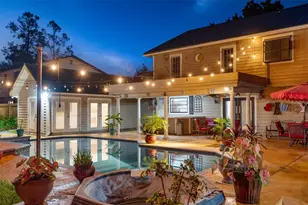 16502 E Course Dr, Tampa, FL 33624 - Photo 87