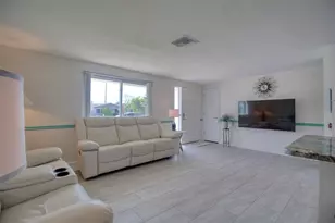 13625 Maria Dr, Hudson, FL 34667 - Photo 11