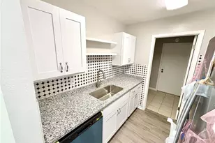 5389 Mariner Blvd, Spring Hill, FL 34609 - Photo 9