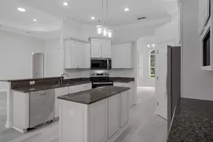 13761 Weatherstone Dr, Spring Hill, FL 34609 - Photo 17