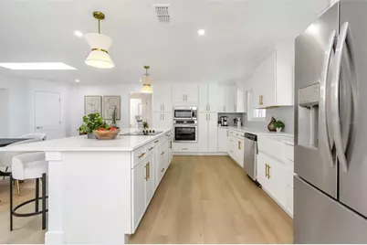 220 Driftwood Drive S, Palm Harbor, FL 34683 - Photo 11