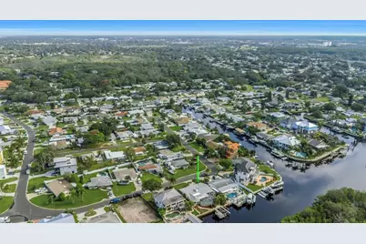 220 Driftwood Drive S, Palm Harbor, FL 34683 - Photo 95