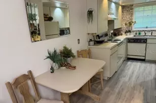 2210 Vista Del Sol Cir, Lutz, FL 33558 - Photo 7