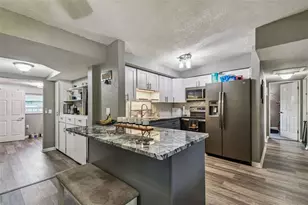 2124 Catalina Dr, Clearwater, FL 33764 - Photo 7