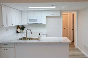 5419 Palm Dr, New Port Richey, FL 34652 - Photo 7