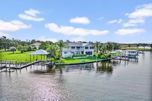 2435 N Watersedge Dr, Crystal River, FL 34429 - Photo 3