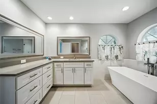 2435 N Watersedge Dr, Crystal River, FL 34429 - Photo 23