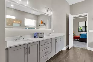 2516 W Curtis St, Tampa, FL 33614 - Photo 21