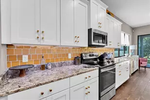 2516 W Curtis St, Tampa, FL 33614 - Photo 11