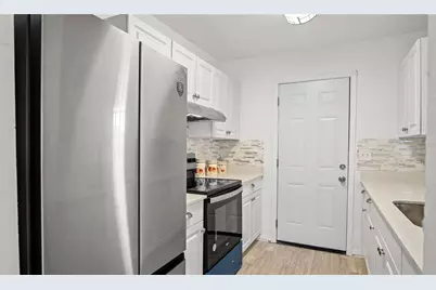 3714 N 57th Street, Tampa, FL 33619 - Photo 9