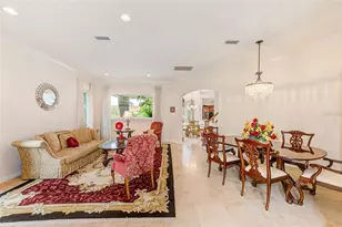 7714 Aralia Way, Seminole, FL 33777 - Photo 5