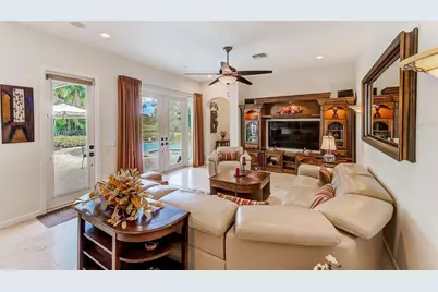 7714 Aralia Way, Seminole, FL 33777 - Photo 13