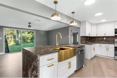 5200 Cyril Drive, Dade City, FL 33523 - Photo 5