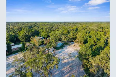 5200 Cyril Drive, Dade City, FL 33523 - Photo 35