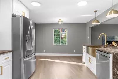 5200 Cyril Drive, Dade City, FL 33523 - Photo 21