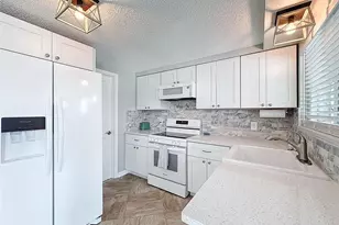 13738 Victor Ave, Hudson, FL 34667 - Photo 11