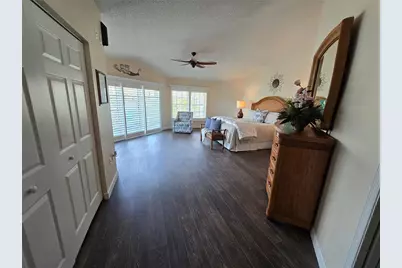 9201 Captiva Circle Circle, Saint Pete Beach, FL 33706 - Photo 23