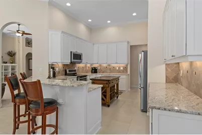 9276 Lake Cypress Loop, Weeki Wachee, FL 34613 - Photo 19