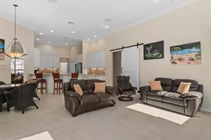 9276 Lake Cypress Loop, Weeki Wachee, FL 34613 - Photo 17