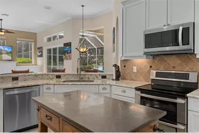 9276 Lake Cypress Loop, Weeki Wachee, FL 34613 - Photo 23