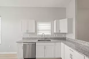 10163 Holly Berry Dr, Weeki Wachee, FL 34613 - Photo 19