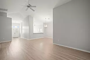 10163 Holly Berry Dr, Weeki Wachee, FL 34613 - Photo 19