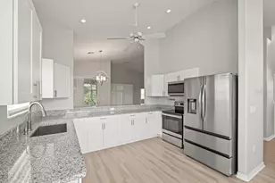 10163 Holly Berry Dr, Weeki Wachee, FL 34613 - Photo 25