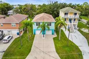 5059 Oak Leaf Ln, Hernando Beach, FL 34607 - Photo 1