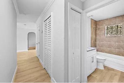 708 E Walts Avenue, Deland, FL 32724 - Photo 19