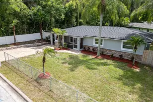 708 E Walts Ave, Deland, FL 32724 - Photo 3