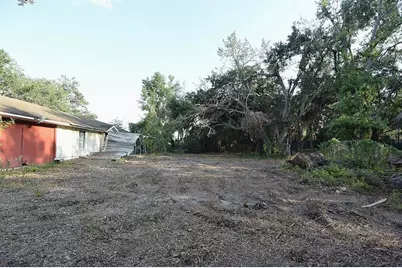 7610 Anna Avenue, Gibsonton, FL 33534 - Photo 3