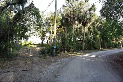 7610 Anna Avenue, Gibsonton, FL 33534 - Photo 33