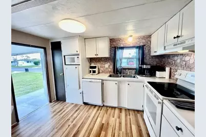 10819 London Drive, Port Richey, FL 34668 - Photo 9