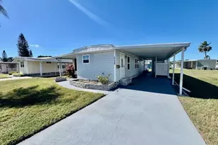 10819 London Dr, Port Richey, FL 34668 - Photo 41