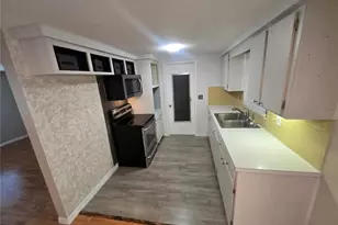 5307 Whippoorwill Dr, Holiday, FL 34690 - Photo 9