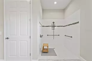 4232 Woodland Retreat Blvd, New Port Richey, FL 34655 - Photo 13