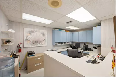 2101 Indian Rocks Road S, Largo, FL 33774 - Photo 9