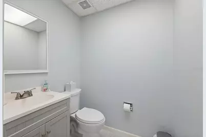 2101 Indian Rocks Road S, Largo, FL 33774 - Photo 17