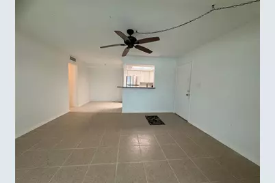 5111 Amulet Drive #105, New Port Richey, FL 34652 - Photo 7