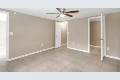 8401 Clover Hill Loop, Hudson, FL 34667 - Photo 17