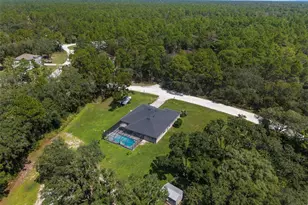 18209 Merwyn Circle, Weeki Wachee, FL 34614 - Photo 11